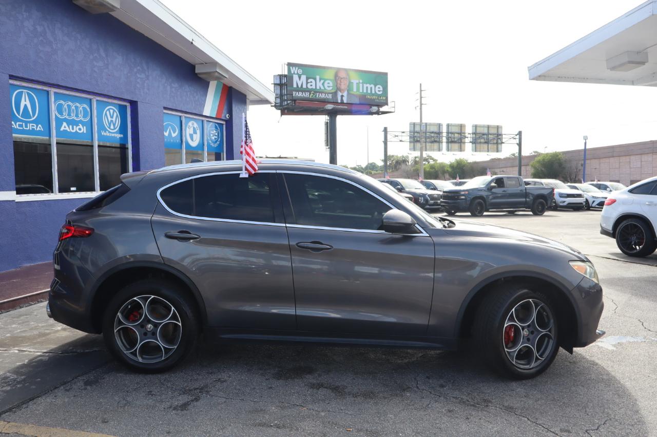 alfa romeo stelvio 2018 ZASFAKAN0J7B71893 image alfa romeo stelvio 2018 ZASFAKAN0J7B71893 image